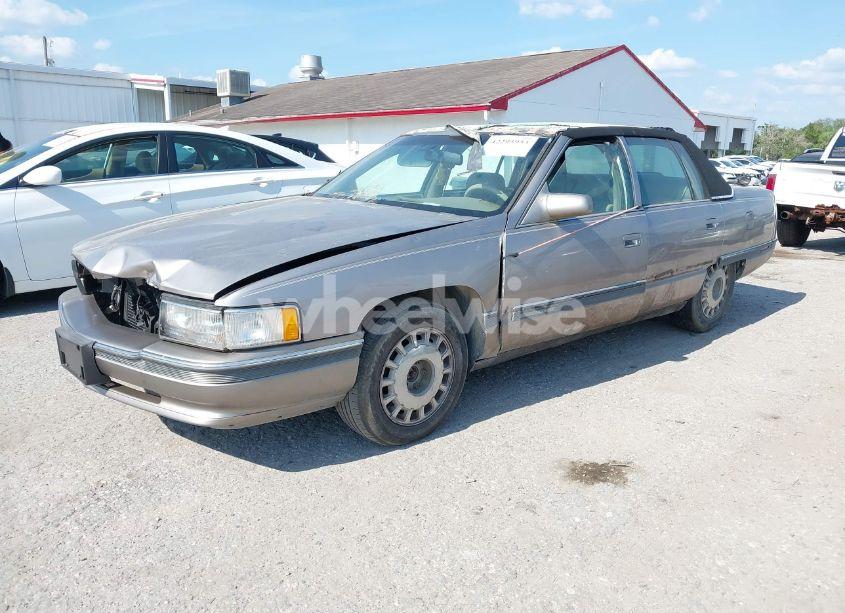 Photo 2 of 1996 Cadillac Deville CONCOURS (VIN 1G6KF5295TU233582)