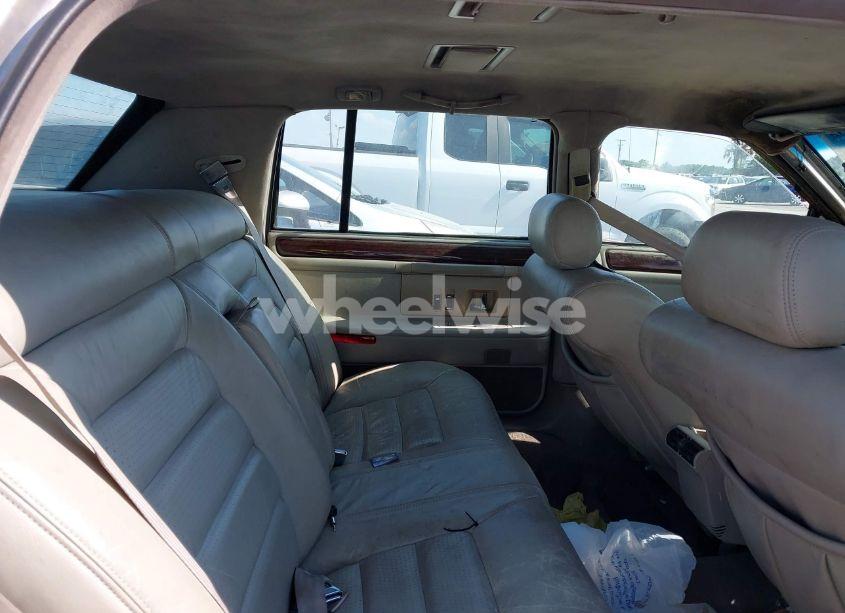 Photo 8 of 1996 Cadillac Deville CONCOURS (VIN 1G6KF5295TU233582)