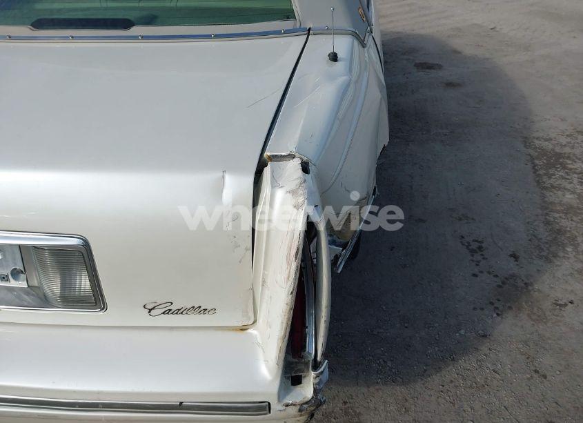 Photo 15 of 1997 Cadillac Deville CONCOURS (VIN 1G6KF5490VU232422)