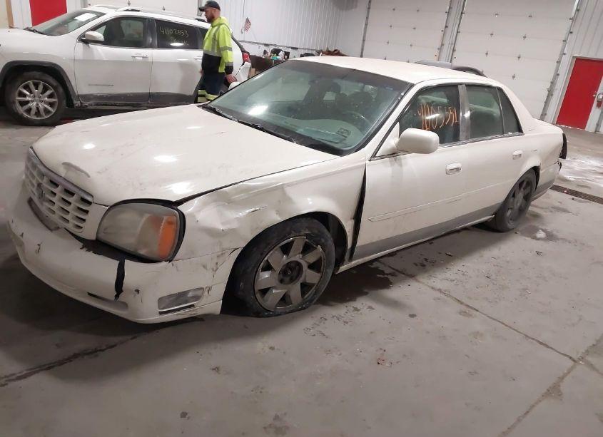 Photo 2 of 2002 Cadillac Deville DTS (VIN 1G6KF54982U302602)