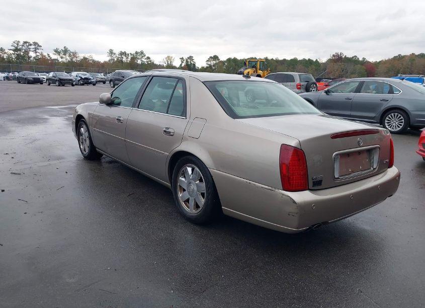 Photo 3 of 2004 Cadillac Deville DTS (VIN 1G6KF57924U107092)