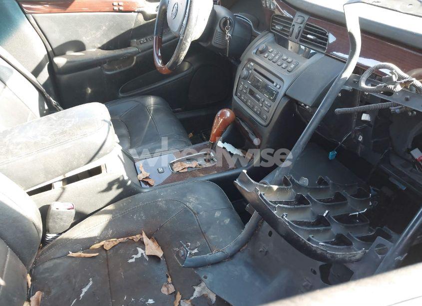 Photo 5 of 2004 Cadillac Deville DTS (VIN 1G6KF57924U136270)