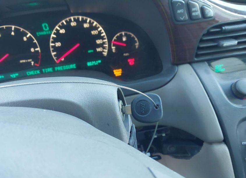 Photo 11 of 2001 Cadillac Deville DTS (VIN 1G6KF57981U294477)