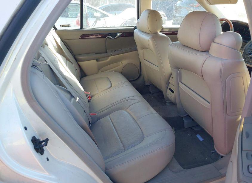 Photo 8 of 2002 Cadillac Deville DTS (VIN 1G6KF57992U139566)
