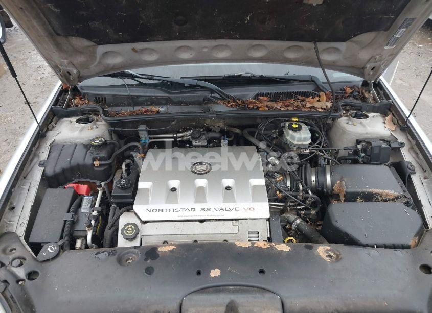 Photo 10 of 2002 Cadillac Deville DTS (VIN 1G6KF57992U220129)