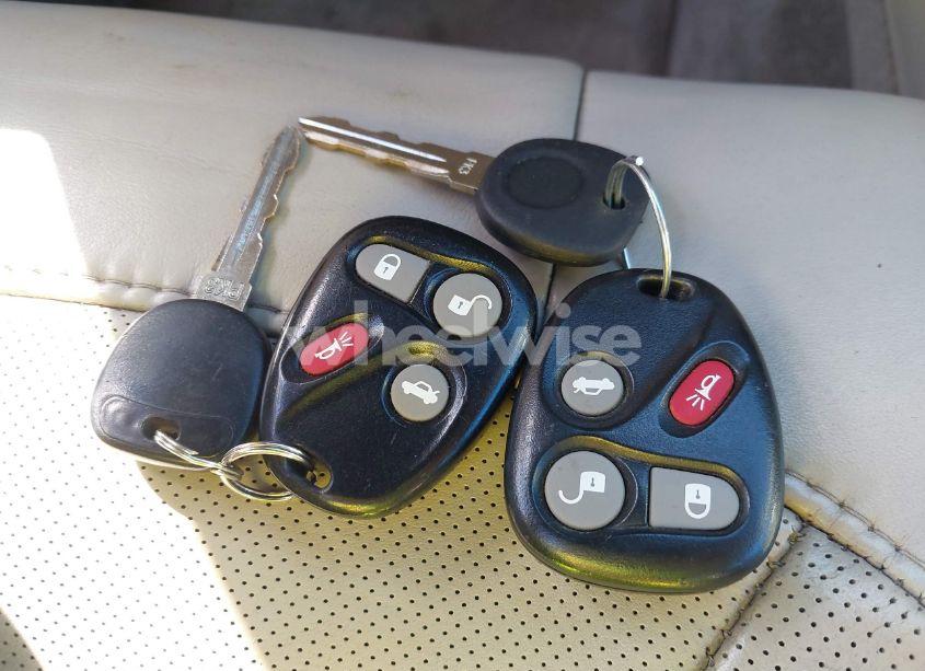 Photo 11 of 2004 Cadillac Deville DTS (VIN 1G6KF57994U142471)