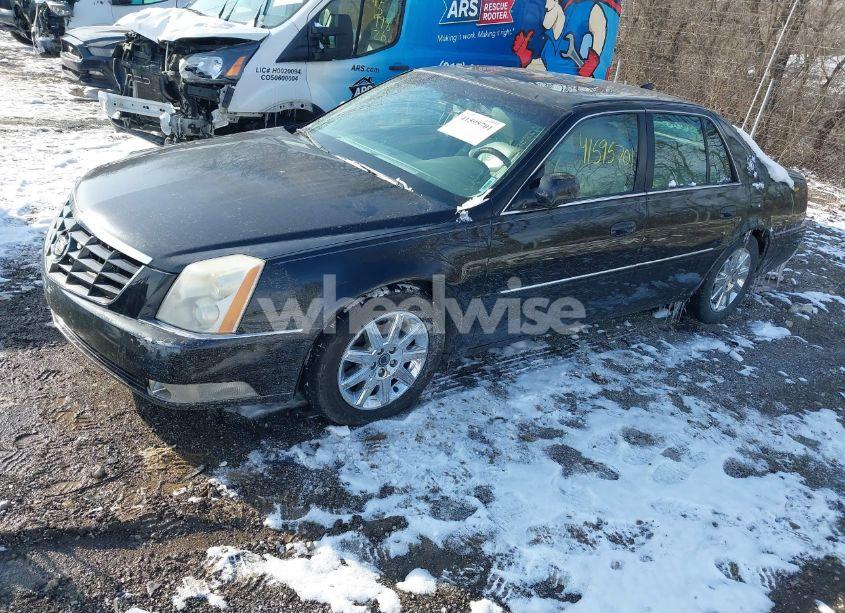 Photo 2 of 2011 Cadillac Dts PREMIUM COLLECTION (VIN 1G6KH5E60BU116955)