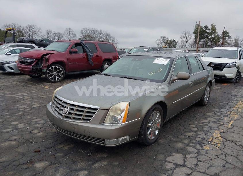 Photo 2 of 2011 Cadillac Dts PREMIUM COLLECTION (VIN 1G6KH5E62BU102569)