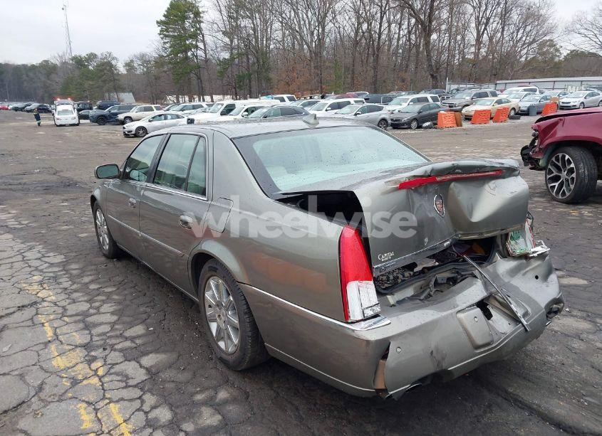 Photo 3 of 2011 Cadillac Dts PREMIUM COLLECTION (VIN 1G6KH5E62BU102569)