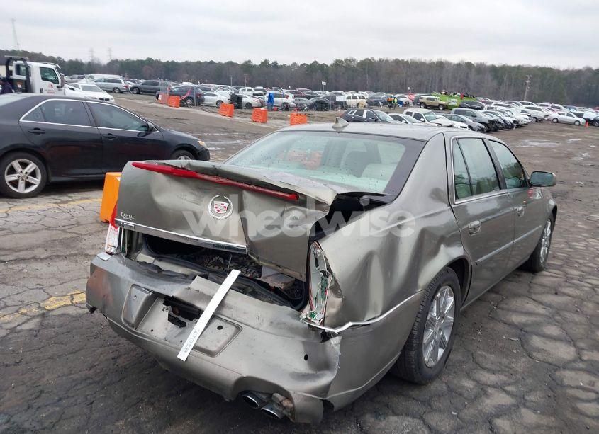 Photo 4 of 2011 Cadillac Dts PREMIUM COLLECTION (VIN 1G6KH5E62BU102569)