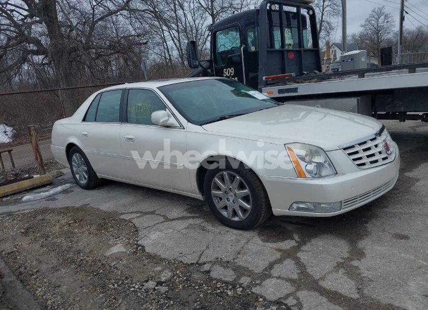 2011 Cadillac Dts PREMIUM COLLECTION (VIN 1G6KH5E62BU126967) main photo