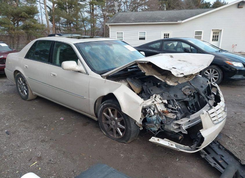 2011 Cadillac Dts PREMIUM COLLECTION (VIN 1G6KH5E62BU138469) main photo
