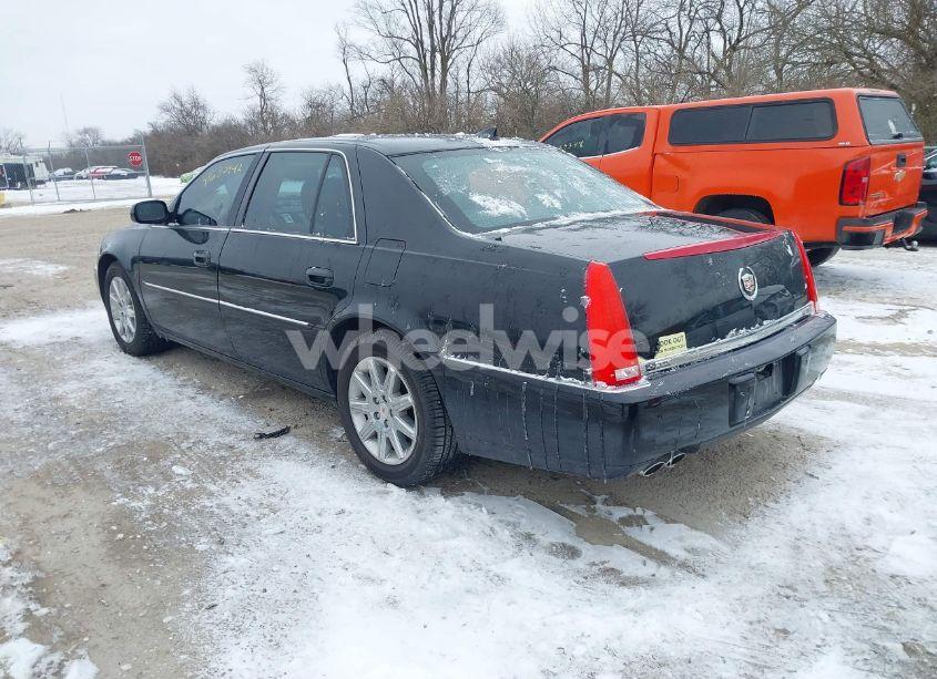 Photo 3 of 2011 Cadillac Dts PREMIUM COLLECTION (VIN 1G6KH5E62BU141842)