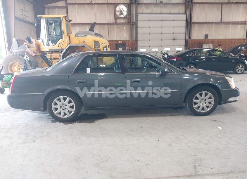 Photo 13 of 2011 Cadillac Dts PREMIUM COLLECTION (VIN 1G6KH5E68BU134202)