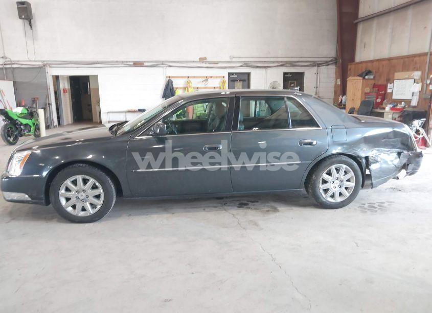 Photo 14 of 2011 Cadillac Dts PREMIUM COLLECTION (VIN 1G6KH5E68BU134202)