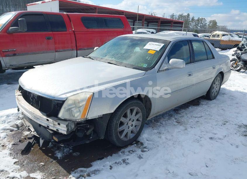 Photo 2 of 2011 Cadillac Dts PREMIUM COLLECTION (VIN 1G6KH5E6XBU112119)