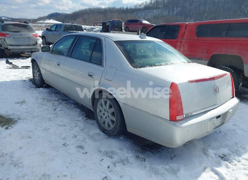 Photo 3 of 2011 Cadillac Dts PREMIUM COLLECTION (VIN 1G6KH5E6XBU112119)