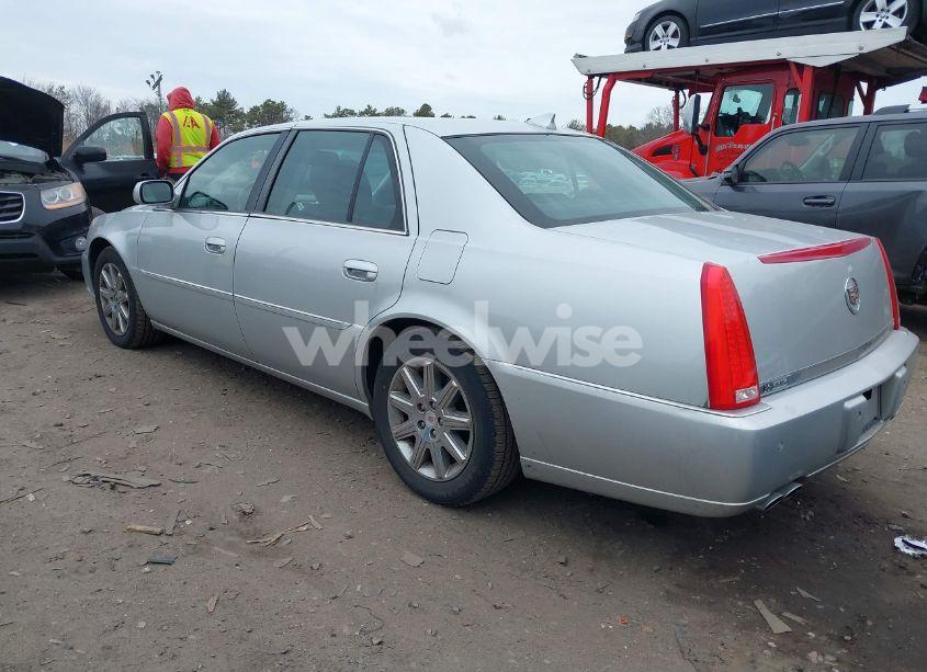 Photo 3 of 2011 Cadillac Dts PREMIUM COLLECTION (VIN 1G6KH5E6XBU128742)