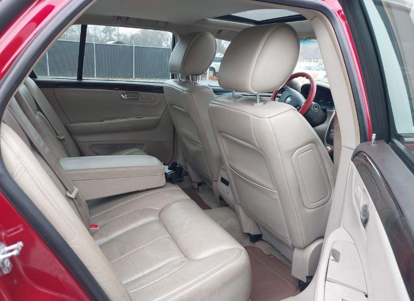 Photo 8 of 2010 Cadillac Dts PREMIUM COLLECTION (VIN 1G6KH5EY0AU102294)