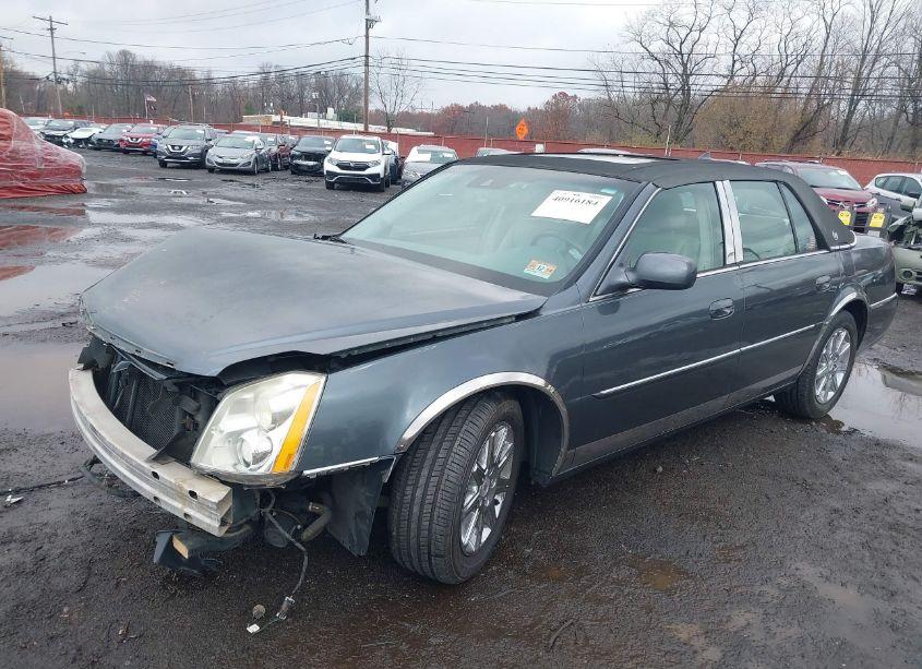 Photo 19 of 2010 Cadillac Dts PREMIUM COLLECTION (VIN 1G6KH5EY1AU116866)
