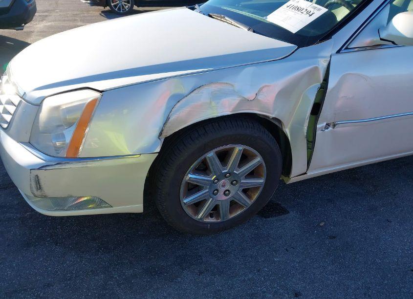 Photo 6 of 2010 Cadillac Dts PREMIUM COLLECTION (VIN 1G6KH5EY3AU136357)