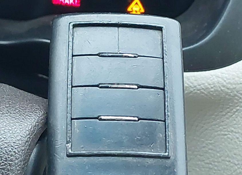 Photo 11 of 2010 Cadillac Dts PLATINUM COLLECTION (VIN 1G6KP5E92AU108142)