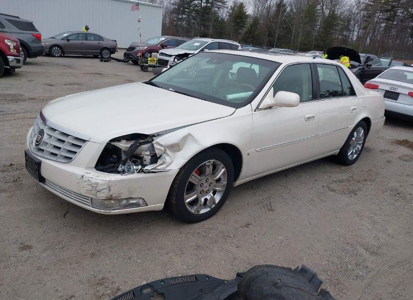 Photo 2 of 2010 Cadillac Dts PLATINUM COLLECTION (VIN 1G6KP5E92AU108142)