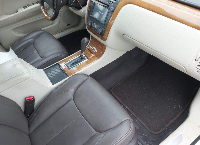 Photo 5 of 2010 Cadillac Dts PLATINUM COLLECTION (VIN 1G6KP5E92AU108142)