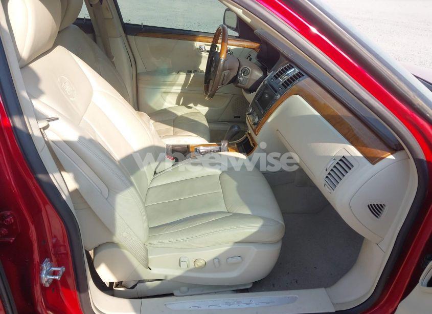 Photo 5 of 2011 Cadillac Dts PLATINUM COLLECTION (VIN 1G6KP5ES7BU143960)