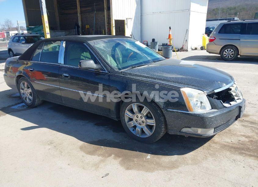 2011 Cadillac Dts PLATINUM COLLECTION (VIN 1G6KP5ESXBU126327) main photo