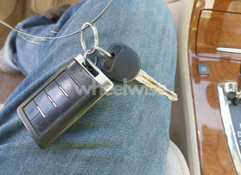 Photo 11 of 2011 Cadillac Dts PLATINUM COLLECTION (VIN 1G6KP5ESXBU126327)