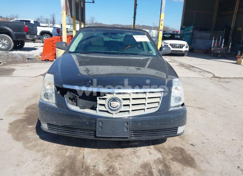 Photo 6 of 2011 Cadillac Dts PLATINUM COLLECTION (VIN 1G6KP5ESXBU126327)