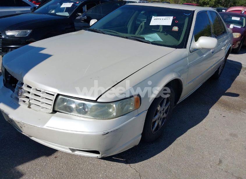 Photo 2 of 2002 Cadillac Seville SLS (VIN 1G6KS54Y52U231880)