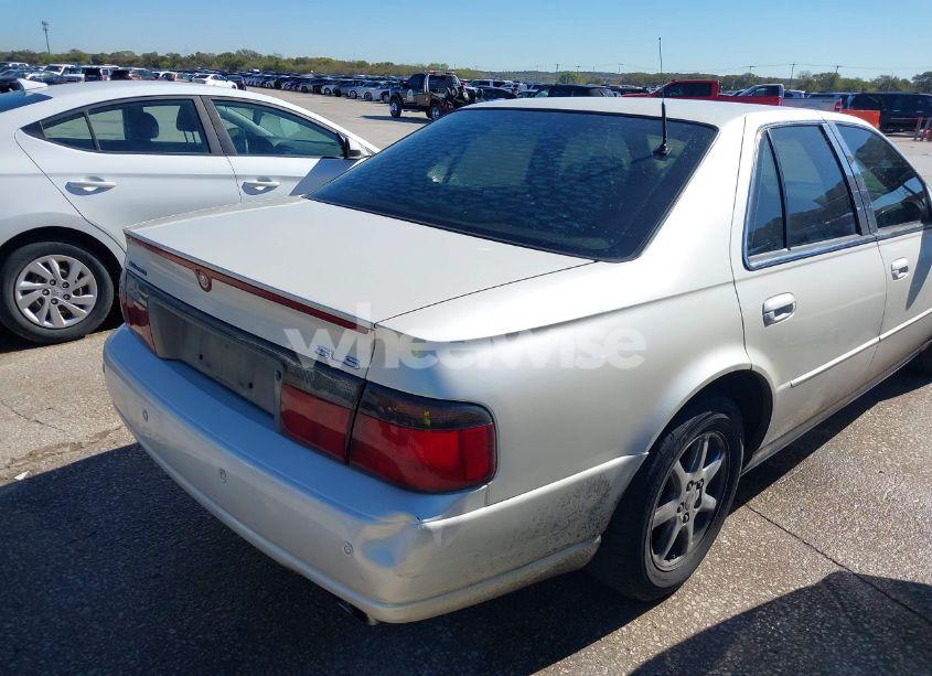 Photo 4 of 2002 Cadillac Seville SLS (VIN 1G6KS54Y52U231880)