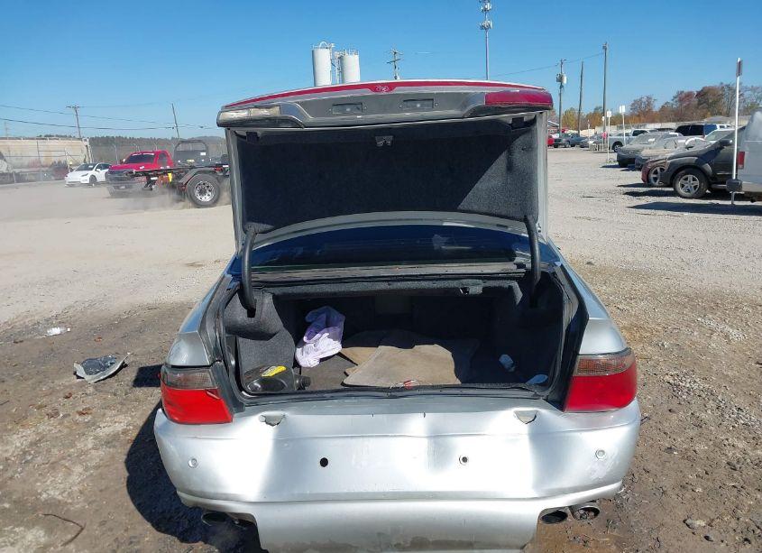 Photo 16 of 2003 Cadillac Seville SLS (VIN 1G6KS54Y63U119736)