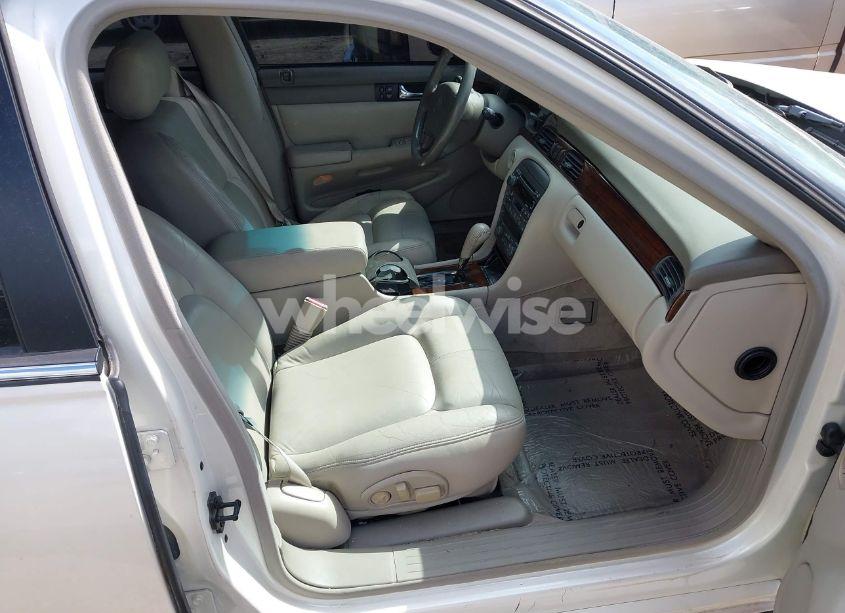 Photo 5 of 2001 Cadillac Seville LUXURY SLS W/MONOCHROME PKG (VIN 1G6KS54Y71U223875)