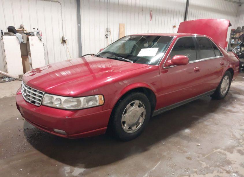 Photo 2 of 1999 Cadillac Seville SLS (VIN 1G6KS54Y8XU913644)