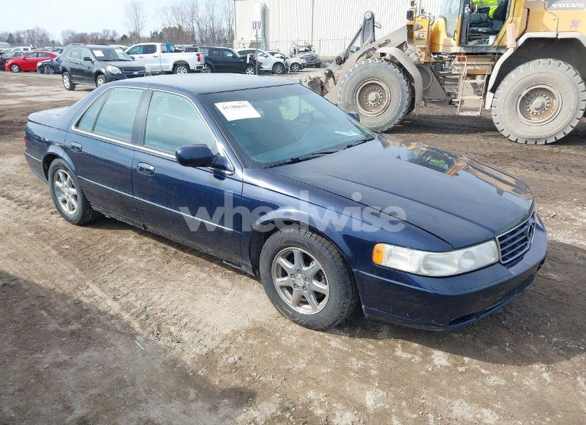 1999 Cadillac Seville STS (VIN 1G6KY5493XU913994) main photo