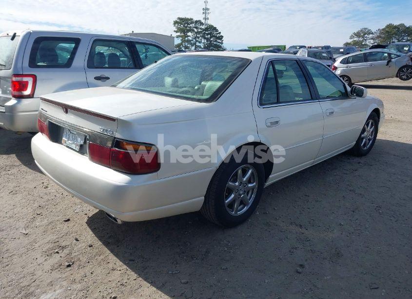 Photo 4 of 1999 Cadillac Seville STS (VIN 1G6KY5494XU933090)