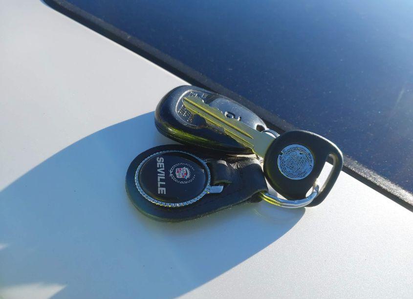 Photo 11 of 1999 Cadillac Seville STS (VIN 1G6KY5495XU931543)