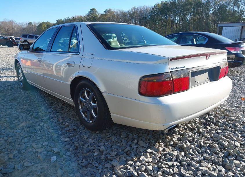 Photo 3 of 1999 Cadillac Seville STS (VIN 1G6KY5495XU931543)