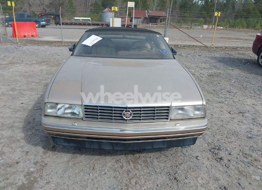 Photo 12 of 1991 Cadillac Allante N/A (VIN 1G6VS3387MU126117)