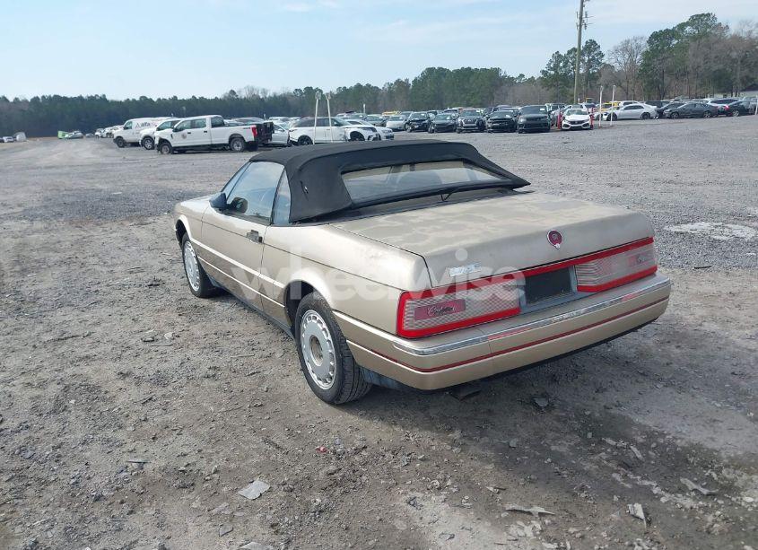Photo 3 of 1991 Cadillac Allante N/A (VIN 1G6VS3387MU126117)