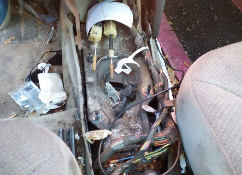 Photo 14 of 2004 Saturn Ion 1 (VIN 1G8AF52F04Z192890)