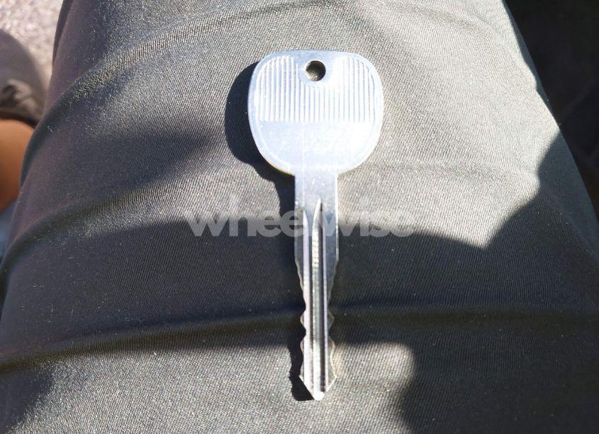 Photo 11 of 2005 Saturn Ion 1 (VIN 1G8AG52F05Z160794)