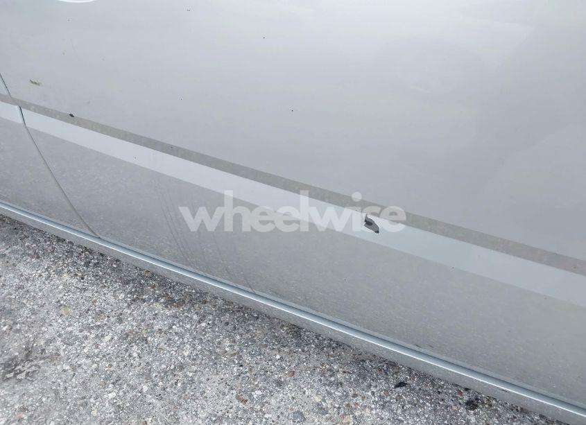 Photo 13 of 2005 Saturn Ion 1 (VIN 1G8AG52F05Z160794)