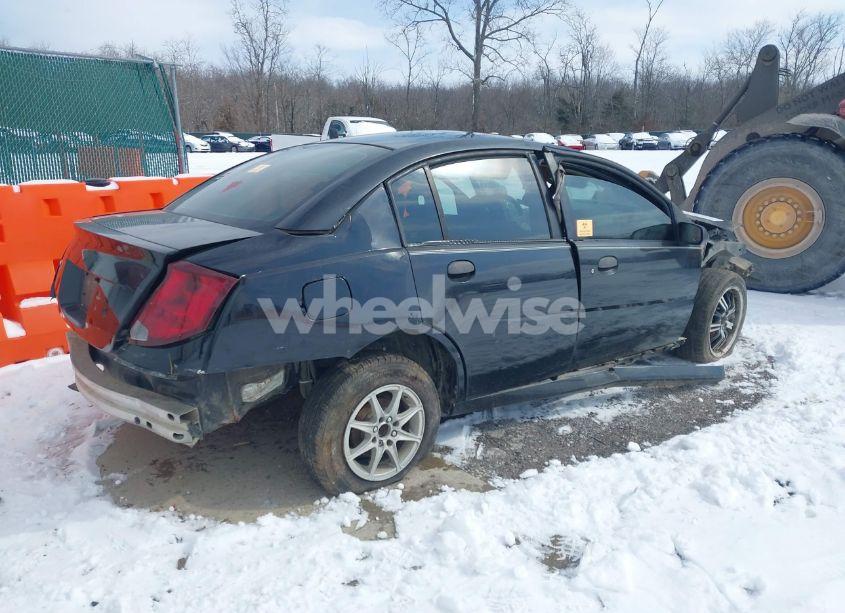 Photo 4 of 2005 Saturn Ion 1 (VIN 1G8AG52F35Z141088)