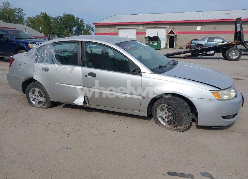 Photo 14 of 2004 Saturn Ion 1 (VIN 1G8AG52F44Z113718)