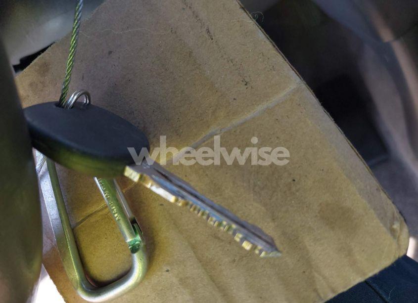 Photo 11 of 2004 Saturn Ion 1 (VIN 1G8AG52F64Z133310)