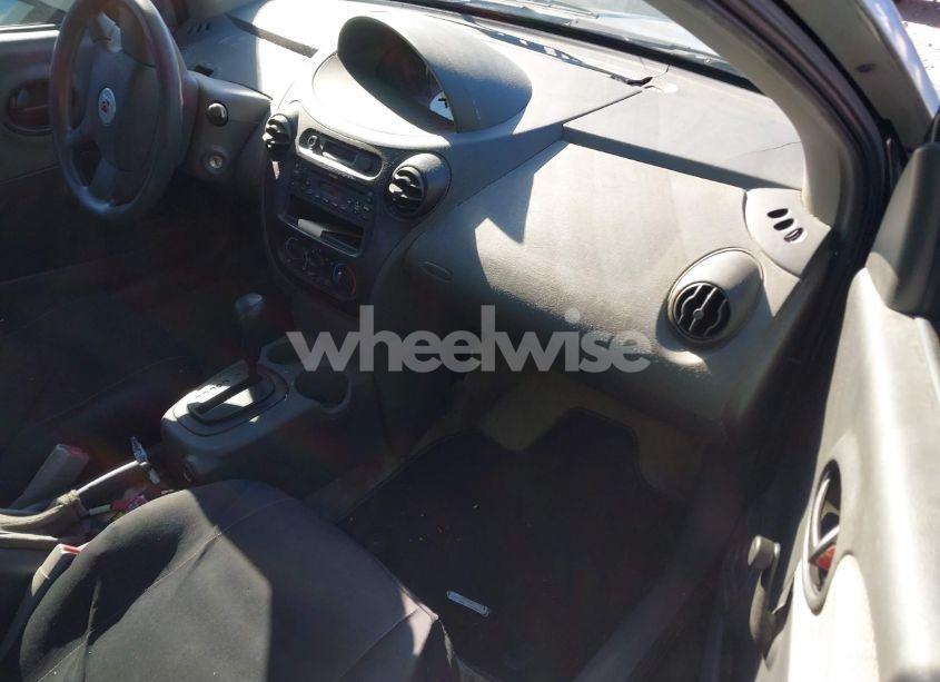 Photo 5 of 2005 Saturn Ion 1 (VIN 1G8AG52F65Z109073)